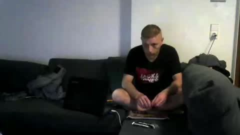 012germanboy online show from February 26, 1:31 am