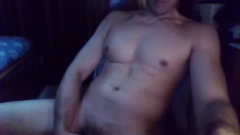 01hugo online show from March 21, 7:18 pm