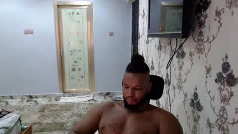 Snapshot of 0_kingsley chatting on January 30, 3:19 pm Kingsley online show from January 30, 3:19 pm