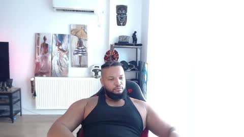 Kingsley online show from May 4, 1:06 pm