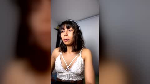 amy online show from March 19, 9:15 am