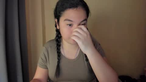 0wwlo0k online show from March 22, 4:49 am