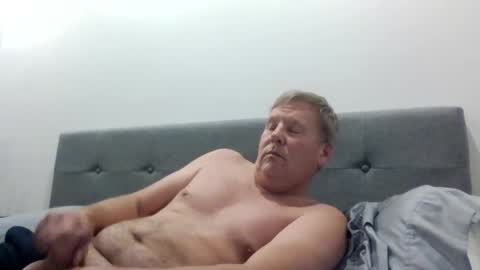 Snapshot of 1029mn chatting on October 8, 5:02 am Takin Profits online show from October 8, 5:02 am