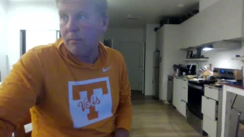 Snapshot of 1029mn chatting on October 9, 5:13 am Takin Profits online show from October 9, 5:13 am