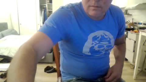 Snapshot of 1029mn chatting on October 11, 4:06 am Takin Profits online show from October 11, 4:06 am