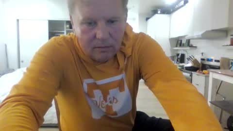 Snapshot of 1029mn chatting on October 13, 5:53 am Takin Profits online show from October 13, 5:53 am