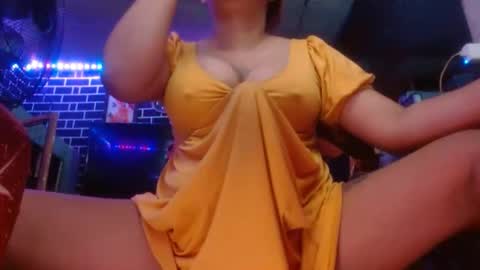  i am trixie im Your Selfsucking Mistress  online show from October 2, 2:10 am