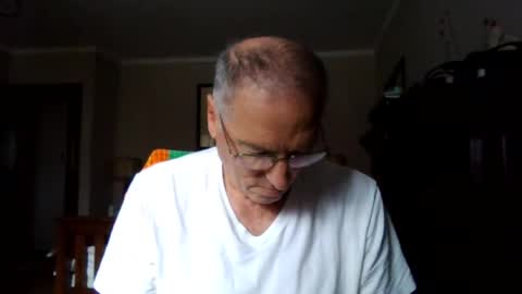 123456ant online show from June 18, 9:42 pm