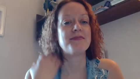 12ennie online show from October 9, 9:48 am