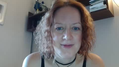 12ennie online show from October 20, 8:08 am