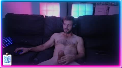 Snapshot of 19reddragon86 chatting on September 30, 11:21 am 19reddragon86 online show from September 30, 11:21 am