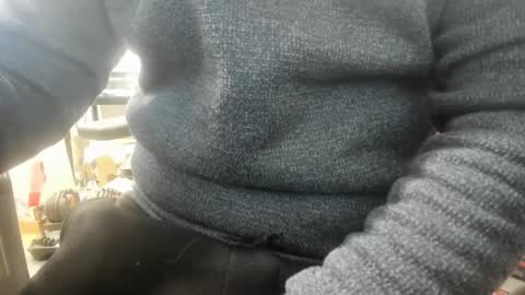 Snapshot of 1bigloadasian chatting on February 17, 10:27 pm 1bigloadasian online show from February 17, 10:27 pm