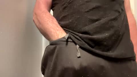 1hunglo412 online show from February 18, 11:43 am