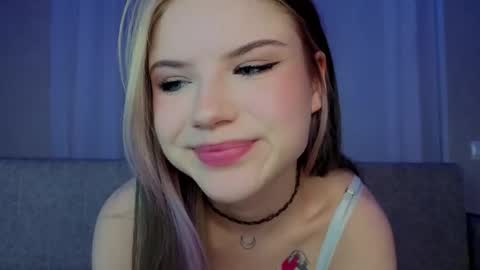 Mia online show from February 27, 2:10 pm