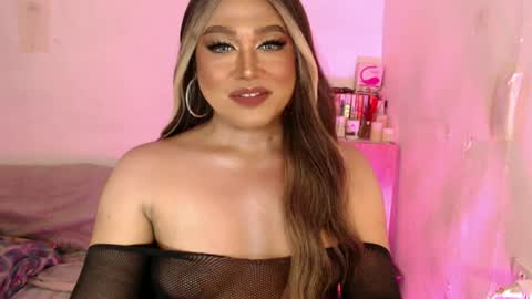 1lovelymess online show from July 3, 3:33 am