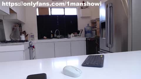 1manshow11 online show from December 24, 8:05 pm