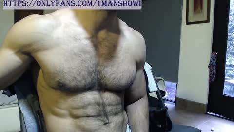1manshow11 online show from March 3, 11:35 pm