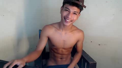 1sweetloverxx online show from April 7, 5:26 pm