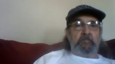 1valentine online show from November 16, 8:33 pm