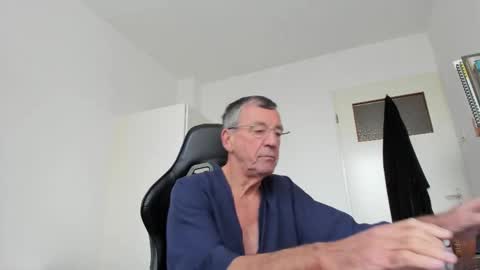 Henk online show from November 22, 2:48 pm