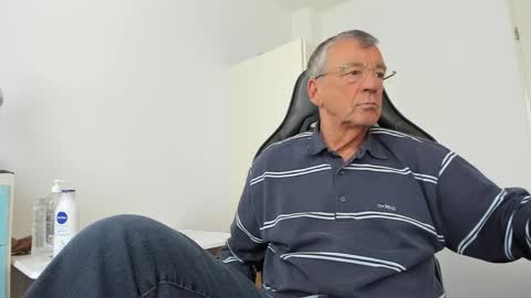 Henk online show from May 12, 11:41 am
