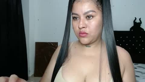 Diana online show from December 22, 1:18 pm