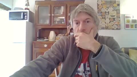 Snapshot of 22esserre chatting on December 2, 12:46 pm 22esserre online show from December 2, 12:46 pm