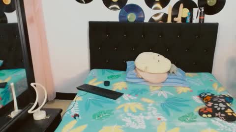 samantha sharon online show from March 12, 10:30 am