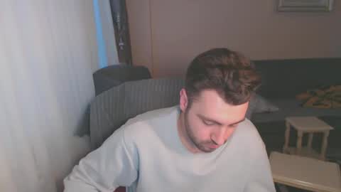 Snapshot of 2handsomeman chatting on March 11, 4:19 am Berk online show from March 11, 4:19 am