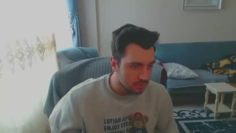 Snapshot of 2handsomeman chatting on February 25, 11:32 am Berk online show from February 25, 11:32 am
