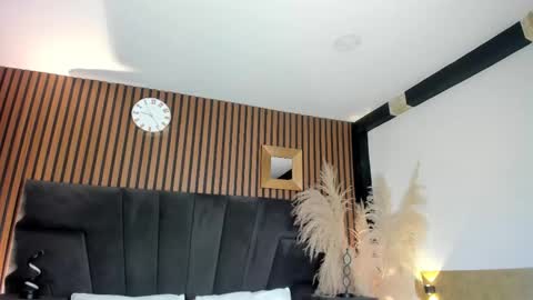 3X NAXAA online show from February 21, 3:04 pm