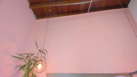 xiara online show from February 28, 12:14 am