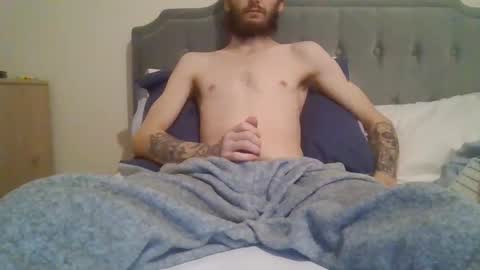 420feetloverr420 online show from January 8, 9:04 am