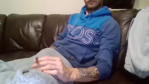 Snapshot of 420feetloverr420 chatting on October 19, 2:05 am 420feetloverr420 online show from October 19, 2:05 am
