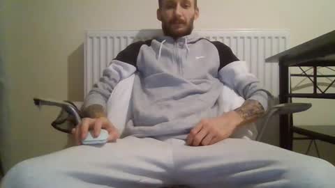 420feetloverr420 online show from November 1, 1:28 am