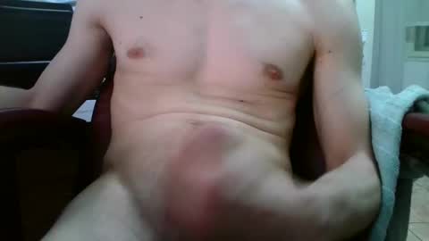 420funguy93 online show from December 22, 12:39 am