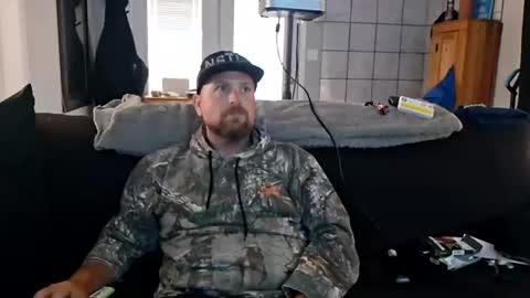 420happydaz online show from June 14, 11:40 pm