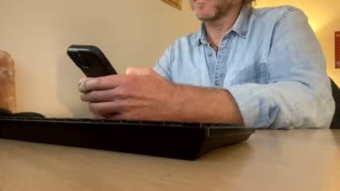 555tony555 online show from June 30, 2:44 am