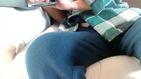 F E L I X -  -  F O ll O W      M E  online show from December 14, 7:40 am