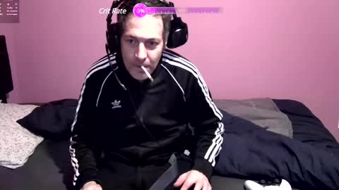 Snapshot of 55hotgboy chatting on February 13, 9:20 am Larese Carlo online show from February 13, 9:20 am