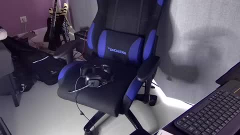 Snapshot of 55hotgboy chatting on February 3, 8:57 am Larese Carlo online show from February 3, 8:57 am