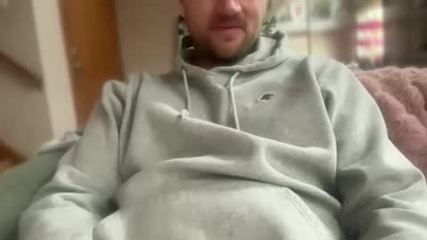 Snapshot of 612dilf chatting on November 1, 7:46 pm 612Dilf online show from November 1, 7:46 pm