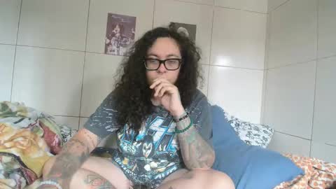 666afrodite online show from September 30, 5:23 pm