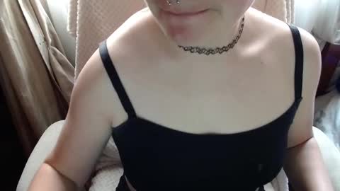 SHANNON online show from September 12, 6:32 pm