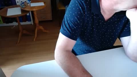 Snapshot of 69pifpaf chatting on September 10, 12:39 pm 69pifpaf online show from September 10, 12:39 pm