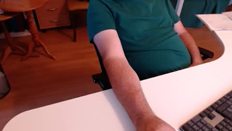 Snapshot of 69pifpaf chatting on September 18, 2:32 pm 69pifpaf online show from September 18, 2:32 pm