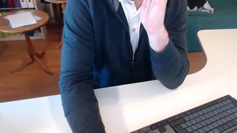 Snapshot of 69pifpaf chatting on March 4, 12:33 pm 69pifpaf online show from March 4, 12:33 pm