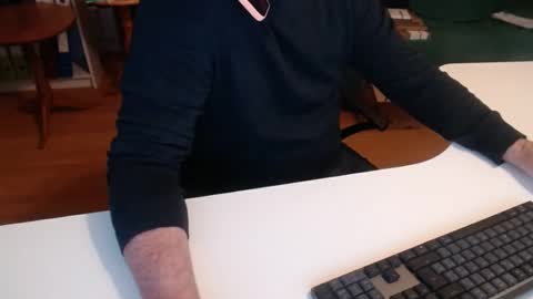 Snapshot of 69pifpaf chatting on February 7, 7:40 am 69pifpaf online show from February 7, 7:40 am