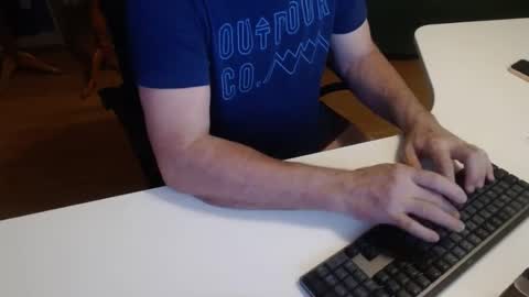 Snapshot of 69pifpaf chatting on January 21, 11:02 pm 69pifpaf online show from January 21, 11:02 pm