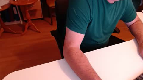 Snapshot of 69pifpaf chatting on September 28, 8:34 am 69pifpaf online show from September 28, 8:34 am